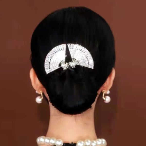 đ„đ„Eleganter Lockenwickler im In-Style
