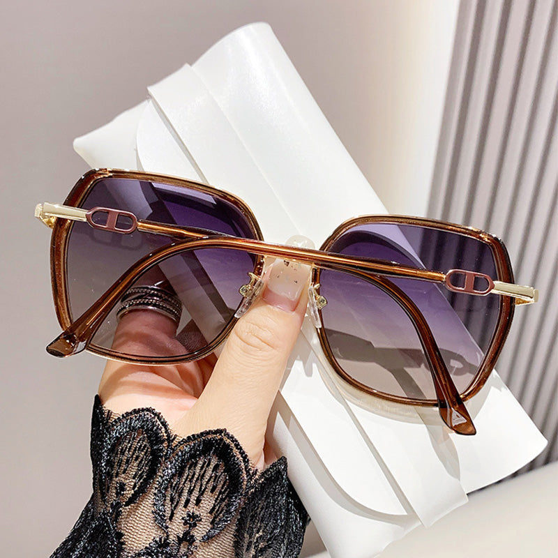 🔥Sommerschlussverkauf! 🔥UV-Schutz dünne polarisierte Sonnenbrille mit großem Rahmen