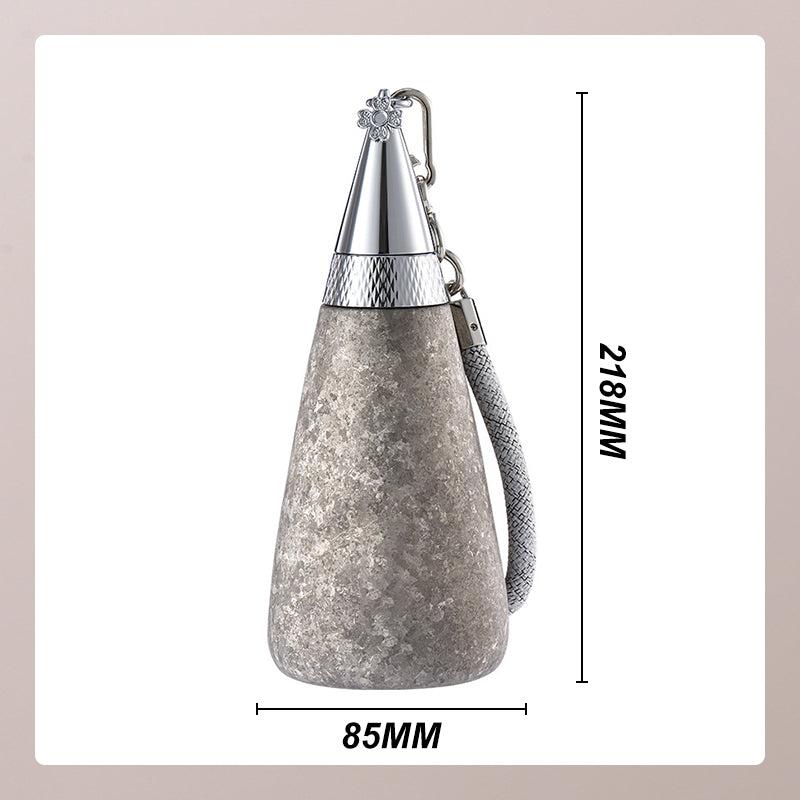 🔥2025 HOT SALE🔥 Titanium Portable Tapered Straw Isolierte Wasserflasche