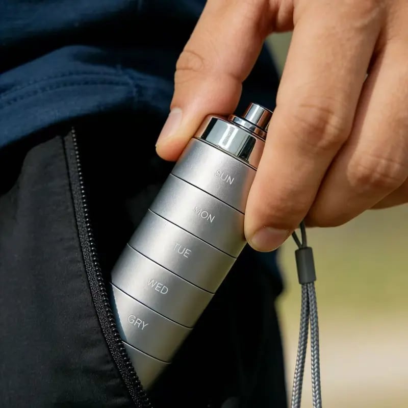 🔥🎁Neu: 50 % RABATT🔥Tragbare, wasserdichte Pillendose aus Aluminium für 7 Tage