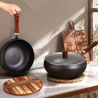 🔥🔥55 % Rabatt 🍳✨Alteisen Wok – Robuster Gusseisenbräter mit Deckel für Braten & Kochen👩‍🍳🍲